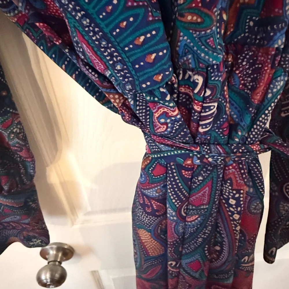 VINTAGE LIZ CLAIBORNE PAISLEY SILK DRESS
GORGEOUS CONDITION LIKE NEW 😍 - Picture 5 of 7